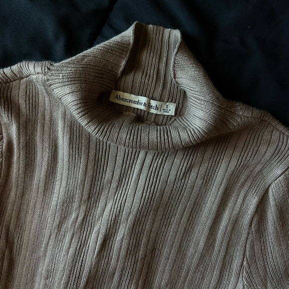 Abercrombie & Fitch bodysuit - Picture 2 of 2